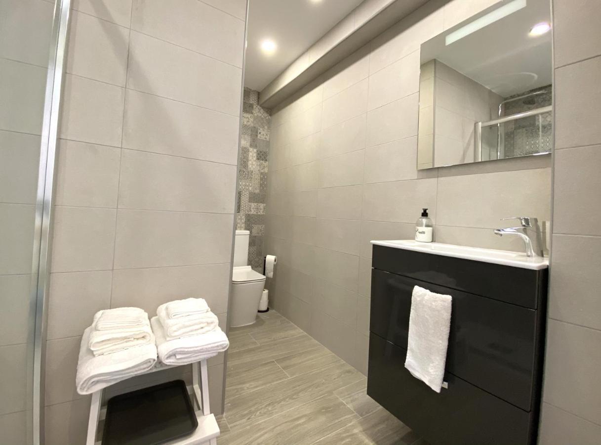 Residencial Santa Justa - Vacacional Sevilla Ngoại thất bức ảnh